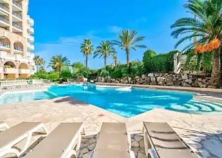 T2 Balcon Vue Mer, 2 Piscines, A Pied 4pers * Cannes