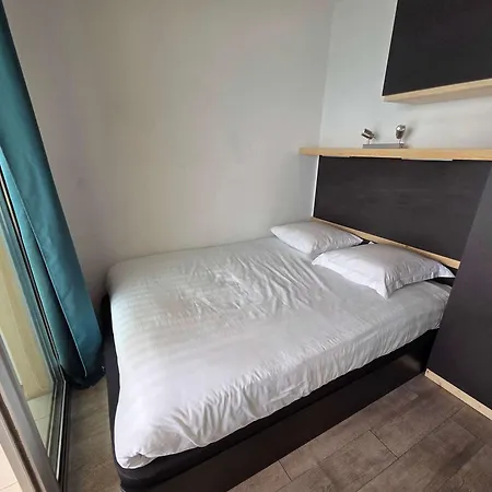T2 Balcon Vue Mer, 2 Piscines, A Pied 4pers Apartment *